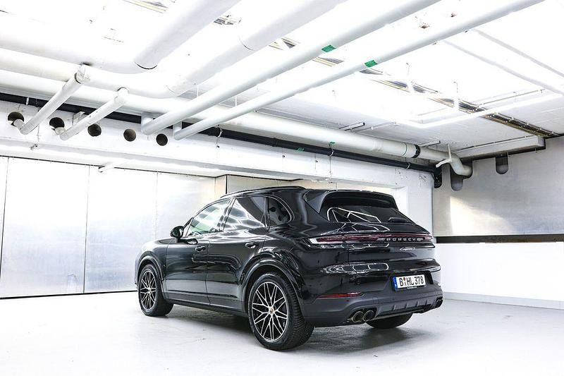 Gebraucht Porsche Cayenne S 475 PS (349 kW) 2025 Schwarz SUV