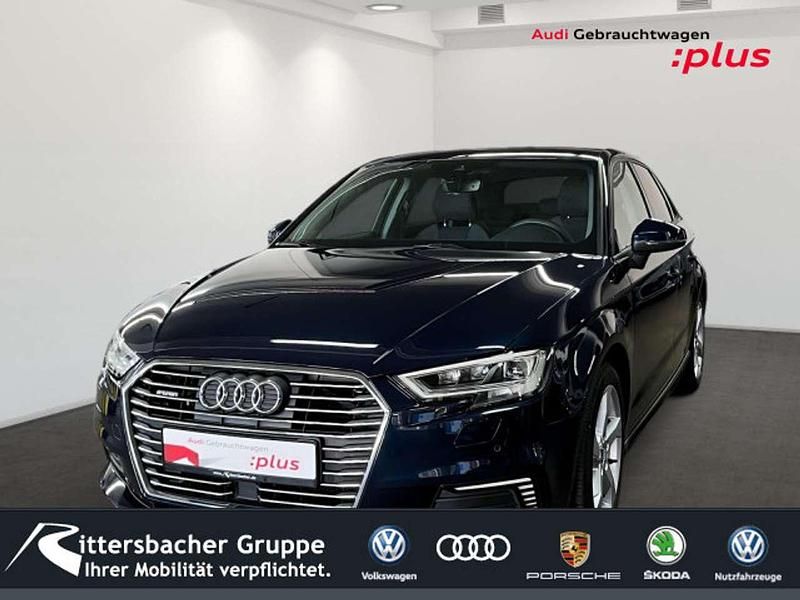Kosmosblaumetallic Gebraucht 2020 Audi A3 e-tron Sport Kleinwagen | 19.440 € (Guter Preis) - Bild 1/4