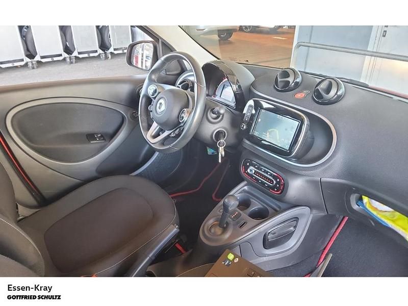 Gebraucht Smart ForFour Passion 90 PS (66 kW) 2017 Rot Kleinwagen