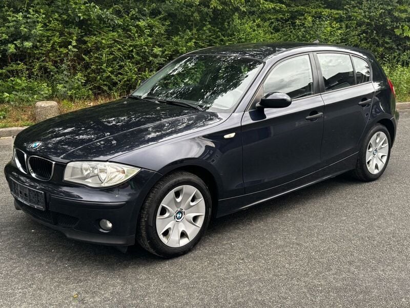 Blau Gebraucht 2006 BMW 118 Kleinwagen | 1.499 € (Superpreis) - Bild 1/4