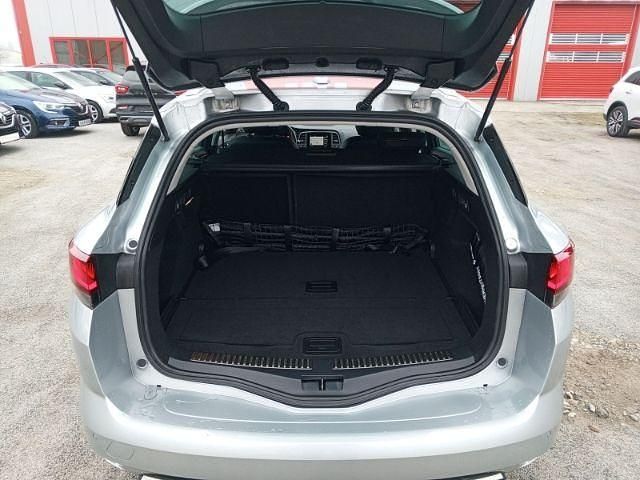 Gebraucht Renault Mégane IV Intens 116 PS (85 kW) 2021 Silber Limousine