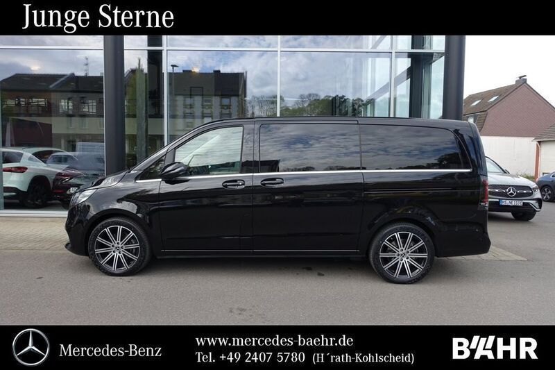 Gebraucht Mercedes V300 Avantgarde 237 PS (174 kW) 2024 Schwarz Van / Kleinbus