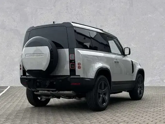 Gebraucht Land Rover Defender S 200 PS (147 kW) 2026 Borasco grey SUV