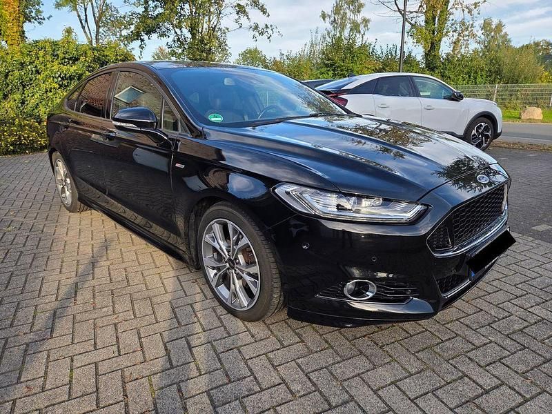Gebraucht Ford Mondeo ST-Line 165 PS (121 kW) 2018 Schwarz Limousine