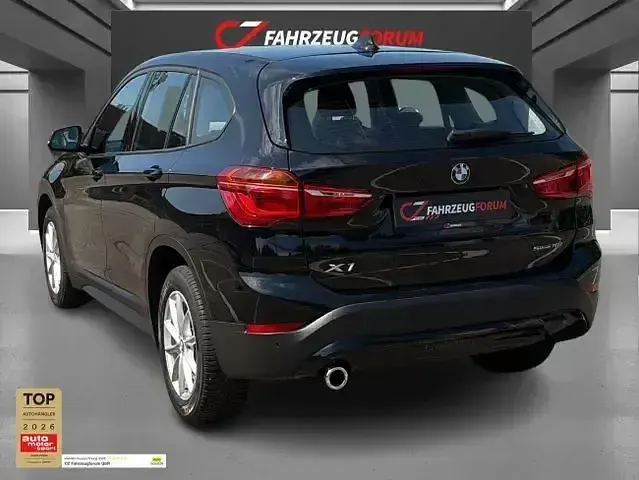 Gebraucht BMW X1 Advantage 140 PS (102 kW) 2020 Schwarz SUV