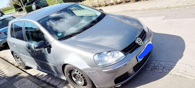 Gebraucht VW Golf IV Trendline 105 PS (77 kW) 2005 Limousine