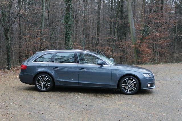 Gebraucht Audi A4 Ambition 194 PS (142 kW) 2009 Grau metallic Kombi