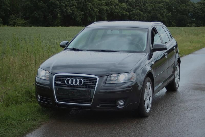 Gebraucht Audi A3 204 PS (150 kW) 2006 Braun Kleinwagen
