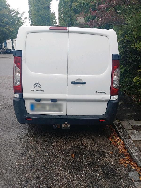 Second-hand Citroën Jumpy 90 CP (66 kW) 2013 Alb Monovolum