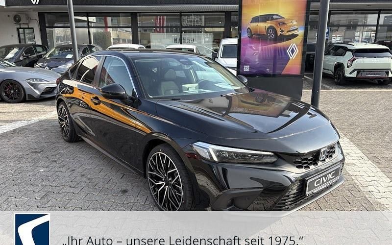 Schwarz Neu 2025 Honda Civic Elegance Limousine | 38.470 € (Etwas zu teuer) - Bild 1/4