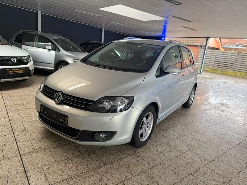 Gebraucht VW Golf VI 122 PS (89 kW) 2009 Gold Kleinwagen