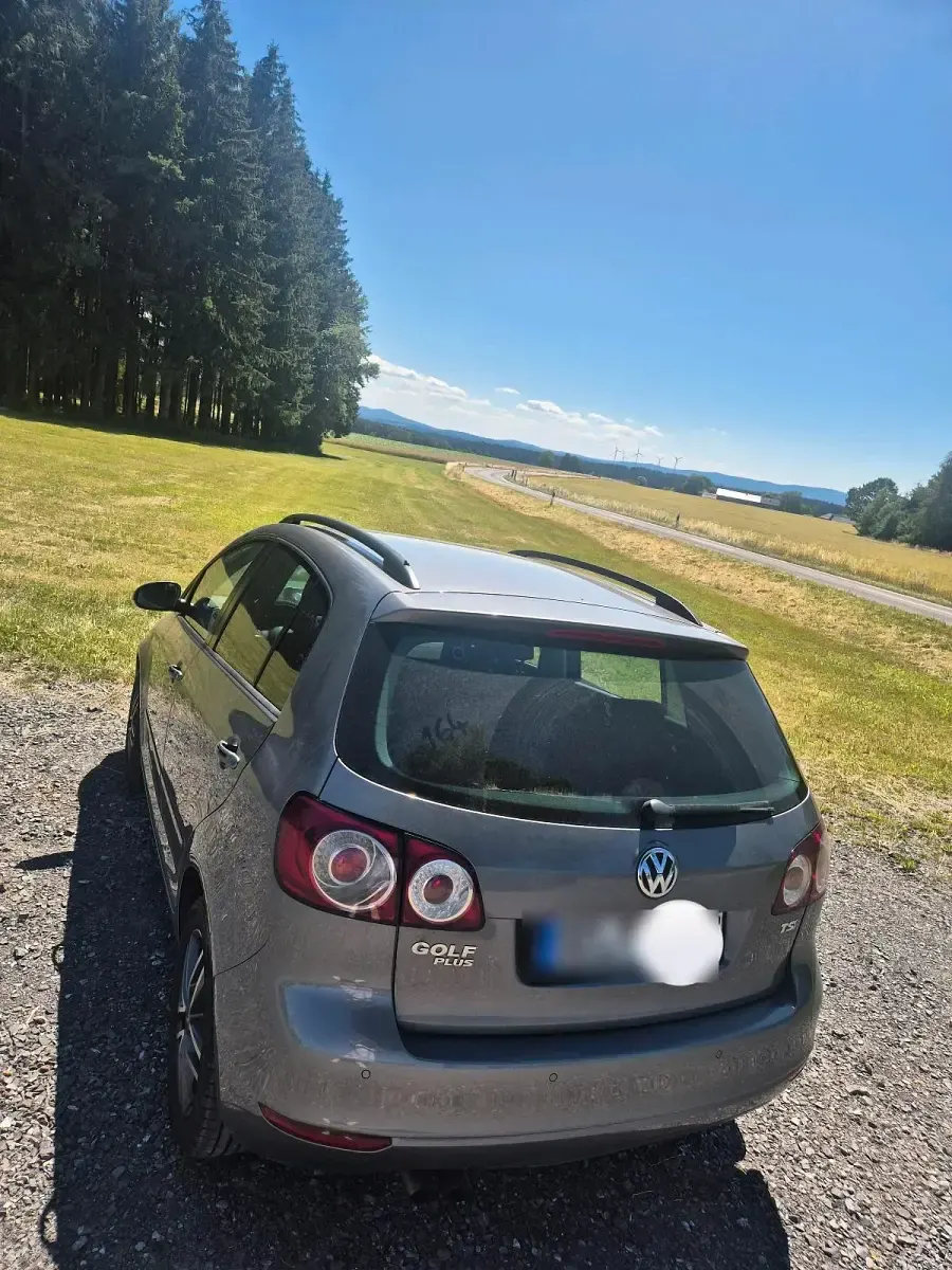 Gebraucht VW Golf Plus Cross 122 PS (89 kW) 2013 Grau Kombi