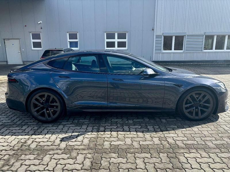 Gebraucht Tesla Model S 492 kW (670 PS) 2023 Grau Kleinwagen