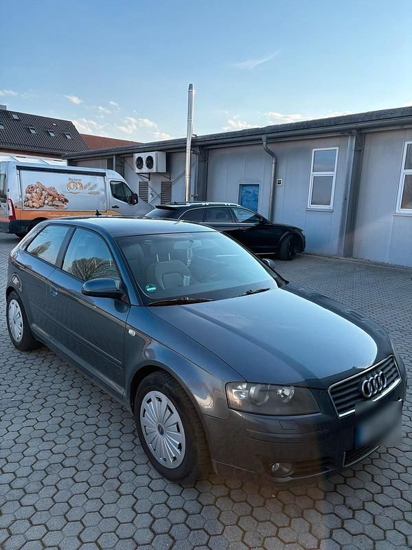 Gebraucht Audi A3 130 PS (95 kW) 2006 Grau Kleinwagen