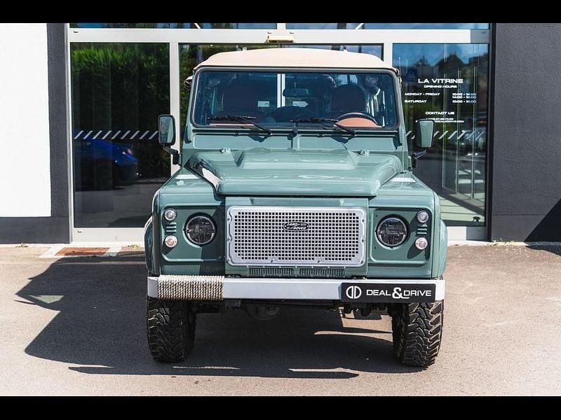 Gebraucht Land Rover Defender 122 PS (89 kW) 2013 Grün SUV