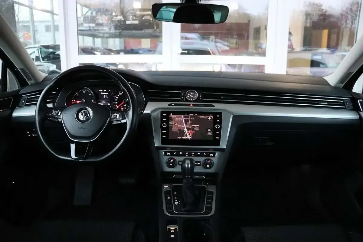 Gebraucht VW Passat Comfortline 190 PS (139 kW) 2018 Schwarz Kombi