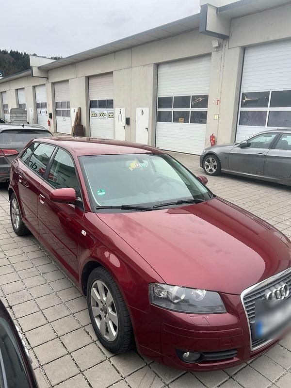 Gebraucht Audi A3 140 PS (102 kW) 2005 Rot Kleinwagen