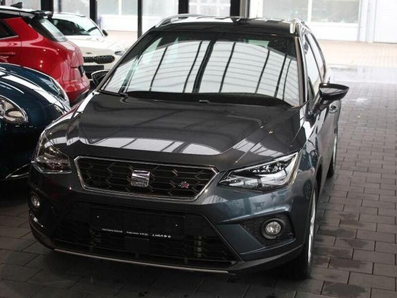 Gebraucht Seat Arona FR 110 PS (80 kW) 2023 Grau SUV