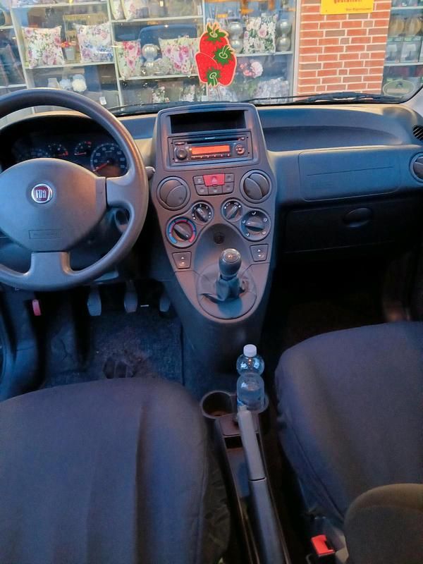 Gebraucht Fiat Panda 69 PS (50 kW) 2008 Schwarz Kleinwagen