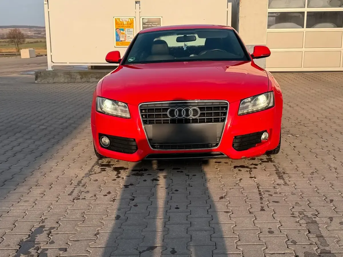Gebraucht Audi A5 S-Line 179 PS (131 kW) 2009 Rot Coupé