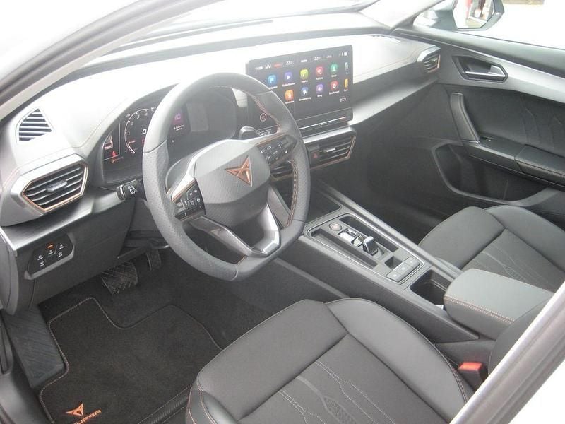 Gebraucht Cupra Formentor 150 PS (110 kW) 2022 Weiß metallic SUV
