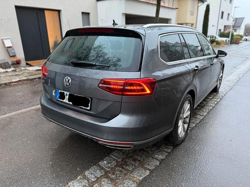 Gebraucht VW Passat GTE 218 PS (160 kW) 2017 Grau Kombi