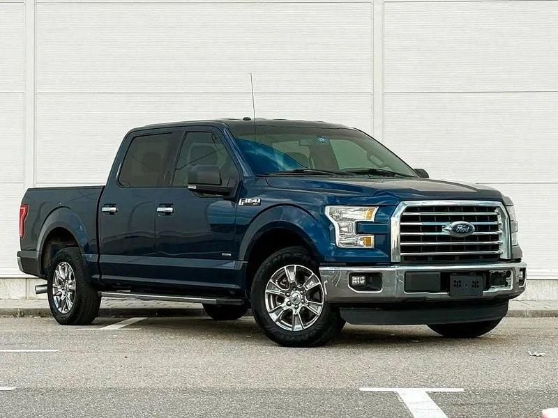 Blau Gebraucht 2015 Ford F-150 XLT Abholung | 14.399 € (Etwas zu teuer) - Bild 1/4