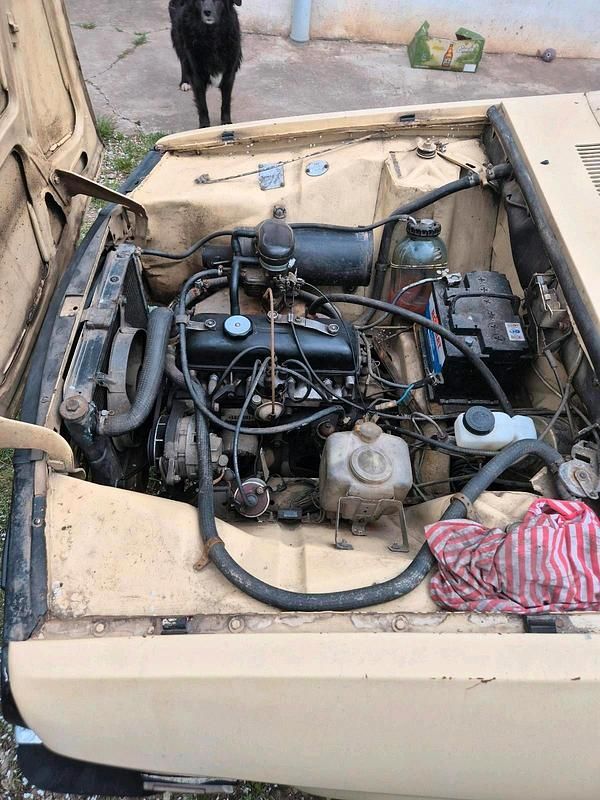 Usado Dacia 1310 56 HP (41 kW) 1987 Bege Sedan