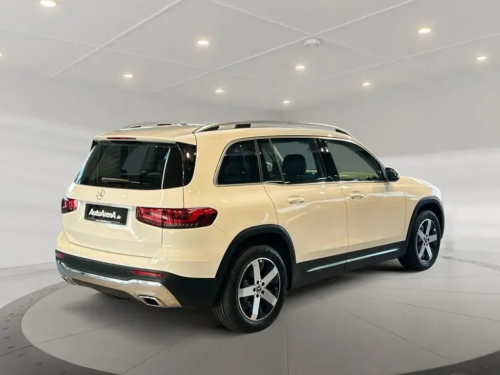 Gebraucht Mercedes GLB250 Progressive 224 PS (164 kW) 2023 Weiß SUV