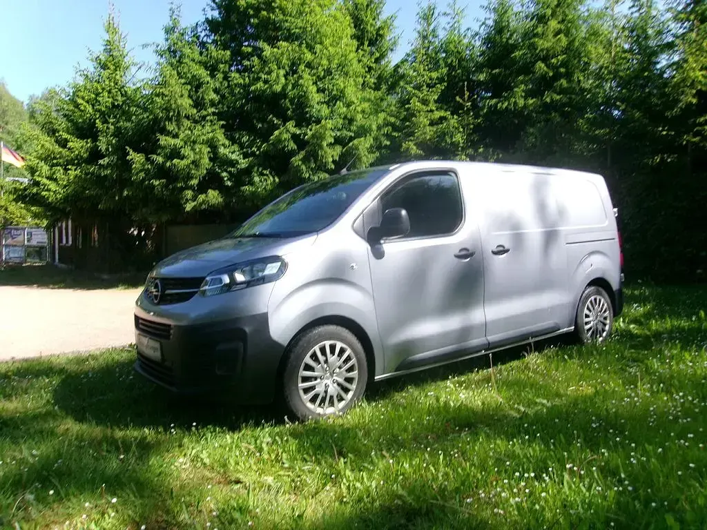 Gebraucht Opel Vivaro 120 PS (88 kW) 2021 Grau Van / Kleinbus