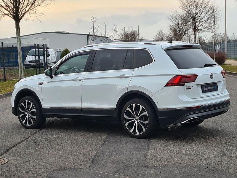 Gebraucht VW Tiguan Allspace Highline 239 PS (175 kW) 2019 Weiß SUV