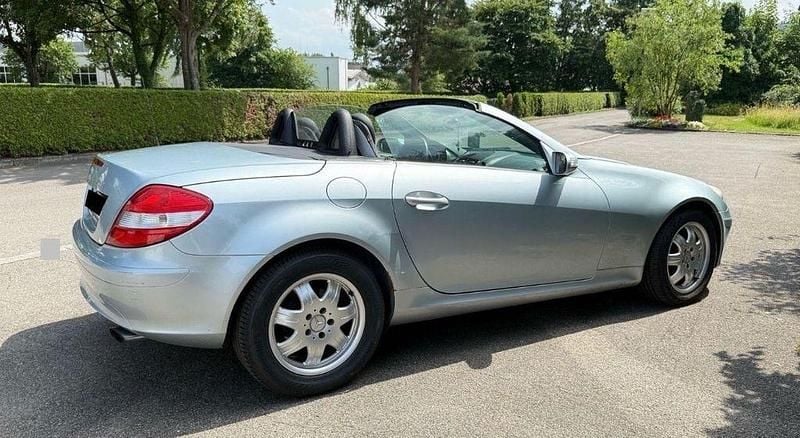 Silber Gebraucht 2006 Mercedes SLK200 Cabrio | 4.000 € (Superpreis) - Bild 1/4