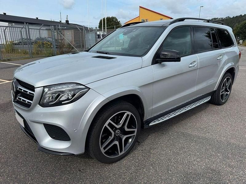 Silber (metallic) Gebraucht 2018 Mercedes GLS350 AMG SUV | 30.999 € (Fairer Preis) - Bild 1/4