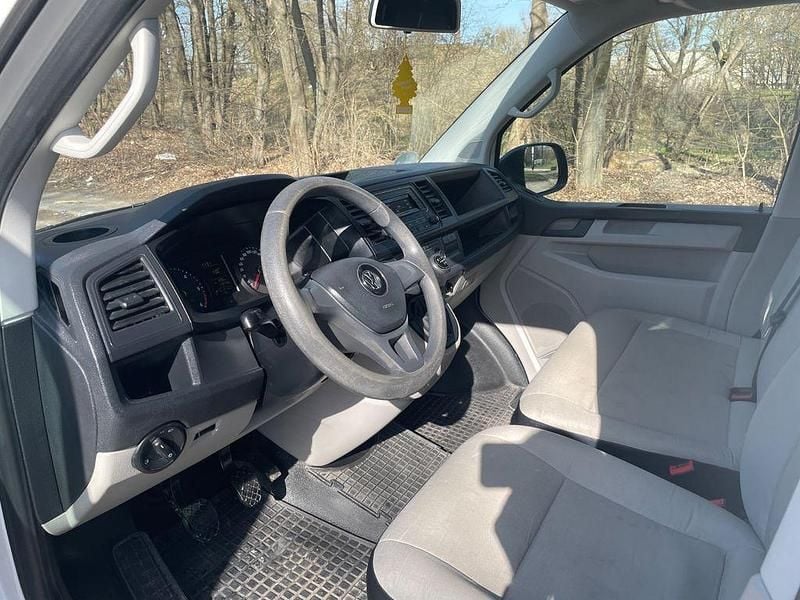 Gebraucht VW Transporter 102 PS (75 kW) 2017 Weiß Van