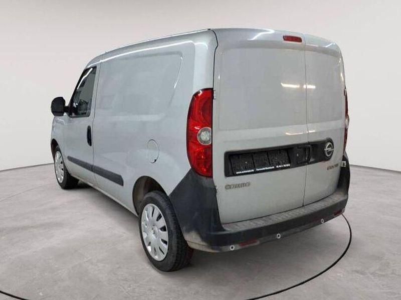 Gebraucht Opel Combo 95 PS (69 kW) 2018 Andere Van / Kleinbus