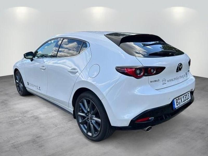 Gebraucht Mazda 3 140 PS (102 kW) 2025 Snowflake white pearl Limousine
