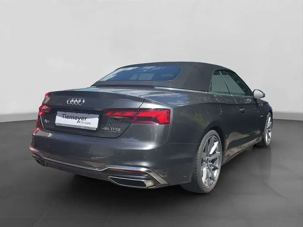 Gebraucht Audi A5 Cabriolet S-Line 265 PS (194 kW) 2022 Grau Cabrio