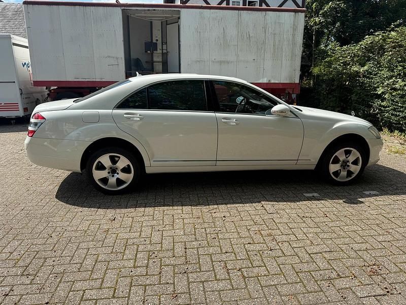Gebraucht Mercedes S420 320 PS (235 kW) 2008 Weiß Limousine