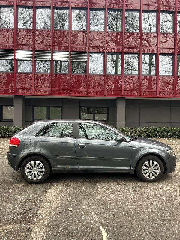 Gebraucht Audi A3 S-Line 115 PS (84 kW) 2004 Grau Kleinwagen