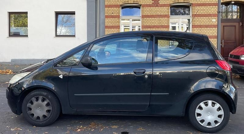 Schwarz Gebraucht 2006 Mitsubishi Colt Kleinwagen | 1.200 € - Bild 1/4