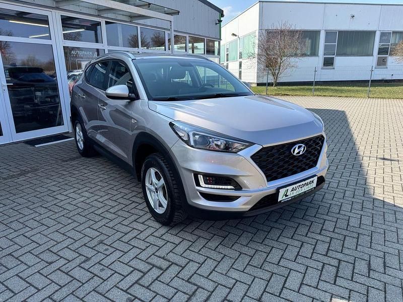 Gebraucht Hyundai Tucson Trend 132 PS (97 kW) 2019 Beige SUV