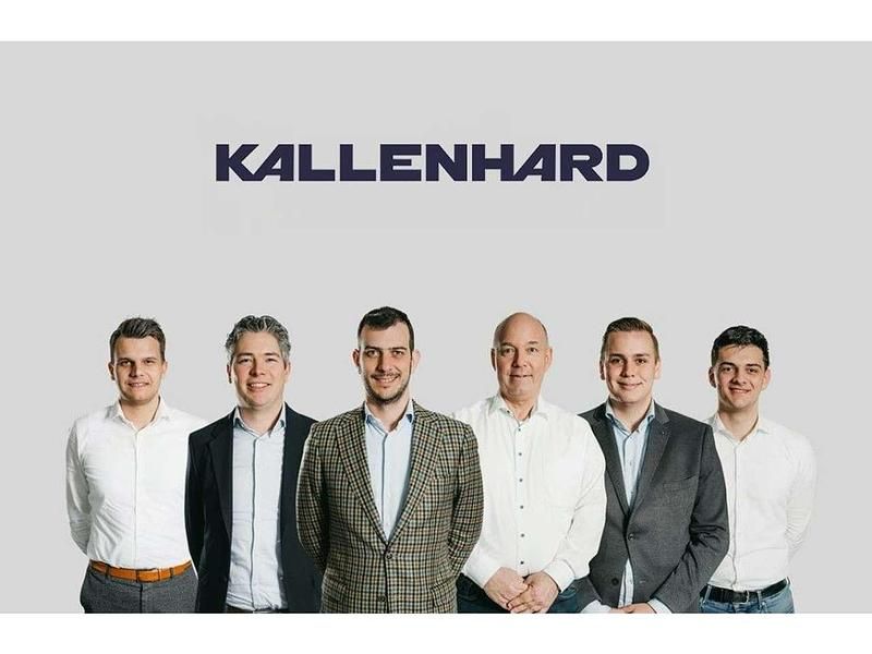 Gebraucht BMW 135 300 PS (220 kW) 2025 Skyscraper grey metallic Kleinwagen