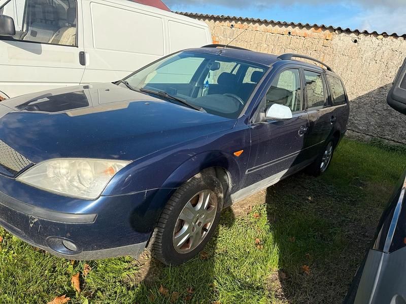 Blau Gebraucht 2004 Ford Mondeo Kombi | 650 € (Superpreis) - Bild 1/3