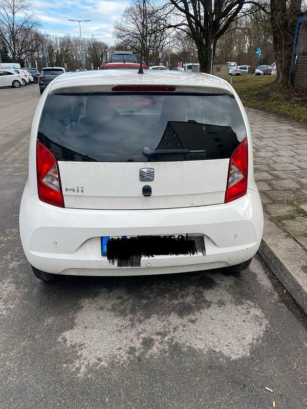 Gebraucht Seat Mii 60 PS (44 kW) 2013 Weiß Kleinwagen