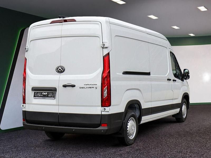 Neu Maxus V90 148 PS (108 kW) 2025 Weiß Van