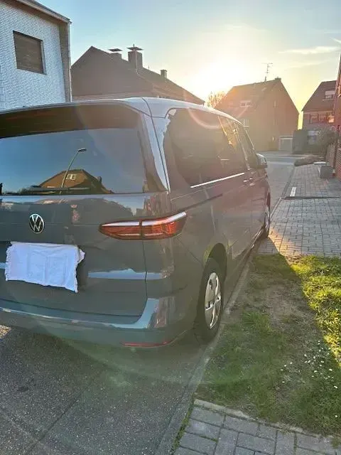 Usata VW T7 150 CV (110 kW) 2024 Grigio Furgone