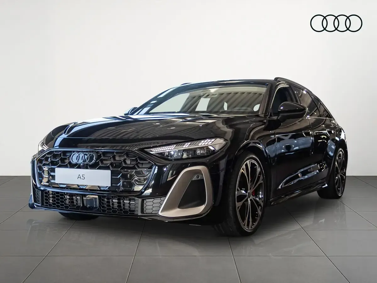 Gebraucht Audi A5 S-Line 367 PS (269 kW) 2026 Mythosschwarz metallic Kombi