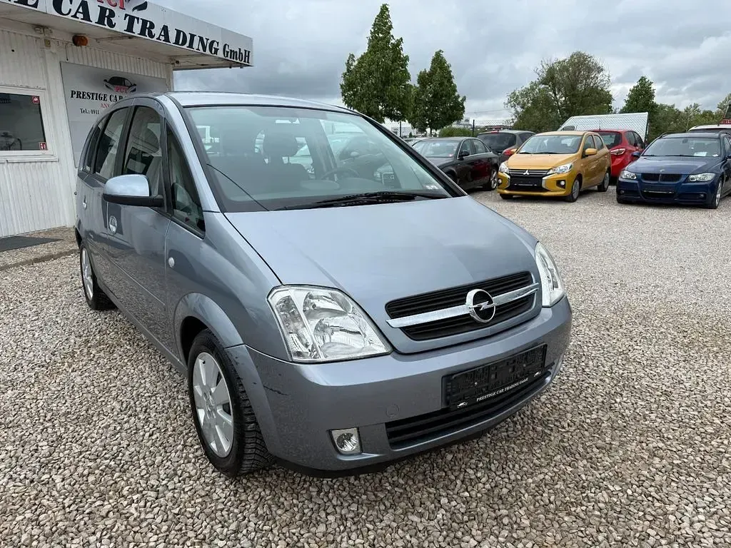 Gebraucht Opel Meriva Cosmo 101 PS (74 kW) 2003 Silber Van / Kleinbus