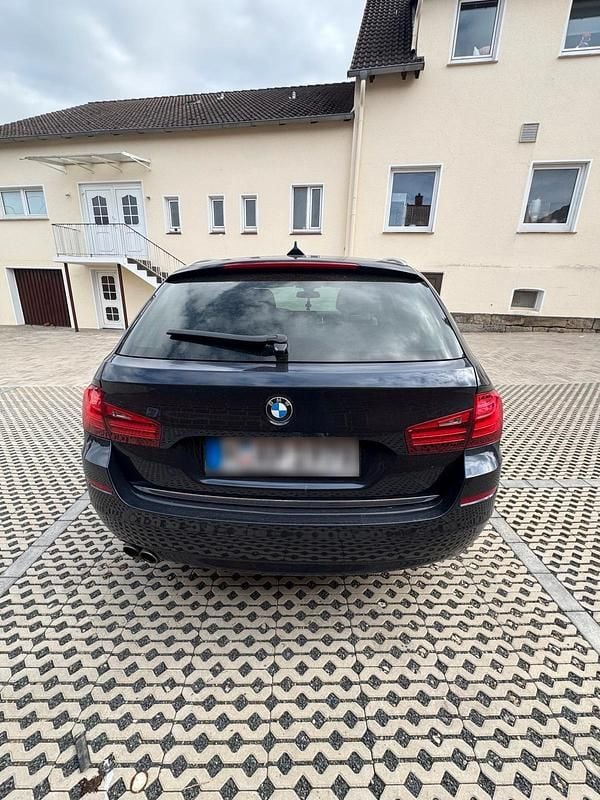 Gebraucht BMW 520 184 PS (135 kW) 2013 Andere farben Kombi