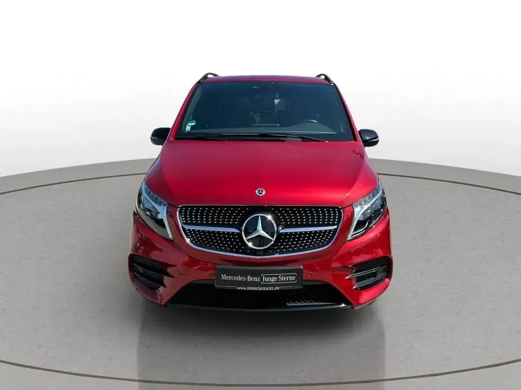 Gebraucht Mercedes V300 Edition 237 PS (174 kW) 2023 Rot Van / Kleinbus